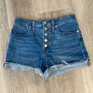 Madewell high Rise denim short size 28 with button fly.